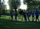 Laatste training S.K.N.W.K. JO11-1JM van seizoen 2022-2023 (partijtje tegen de ouders) (176/221)